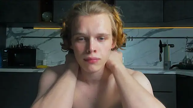 צ'אט XXX בשידור חי של lolKenDowson
