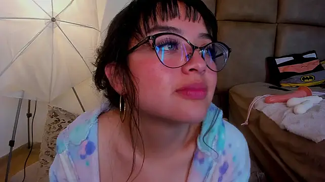 Mini_Rouse's Live XXX Chat
