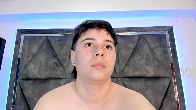 AbbySmiitth_'s Live XXX Chat