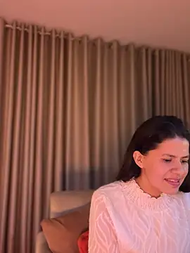 Aliinak's Live XXX Chat