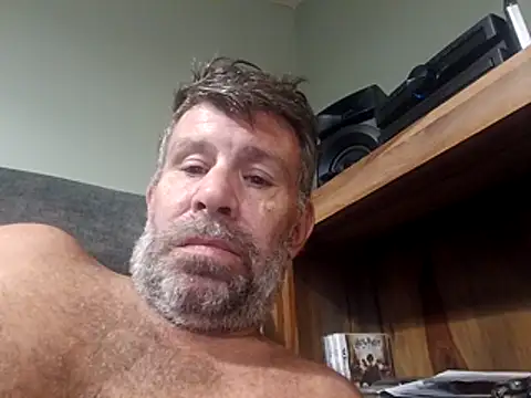 stud2512 – Live XXX-chat