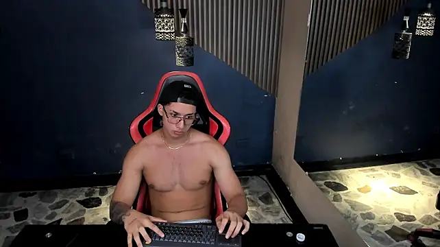Axxel_Muscle Live XXX-chat
