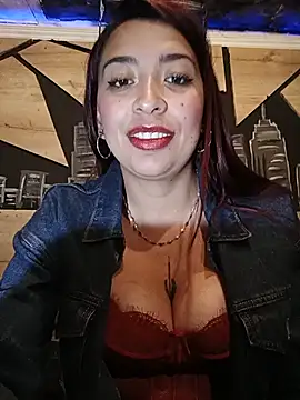kari-h's Live XXX Chat