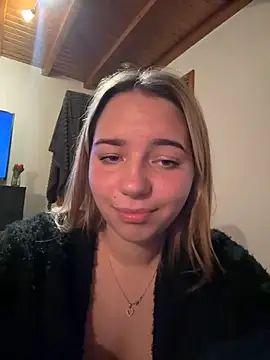 Naomi-Klein's Live XXX Chat