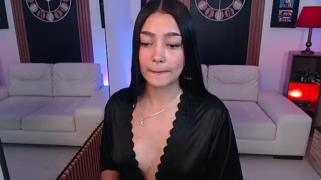 sahara_9 Adlı Modelin Canlı XXX Sohbeti