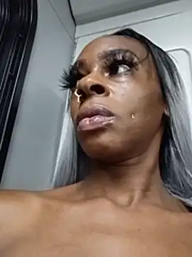 Chat XXX ao vivo de Jasmine_FullsShine