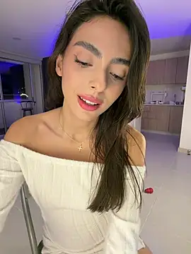 Živý XXX chat ZaraLuuv