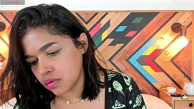 NaiirobiSwan Live XXX Chat