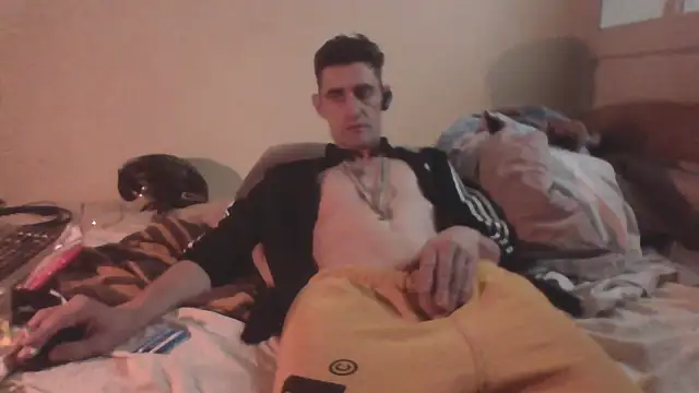 Chat +18 de MON_PETIT_CHAT ao vivo