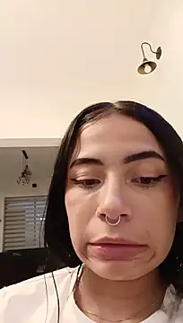 Chat +18 de Ivyy_sweet_ ao vivo