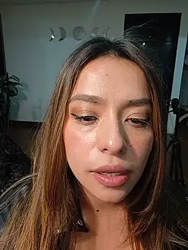 Chat XXX en directo de foxxy_lover