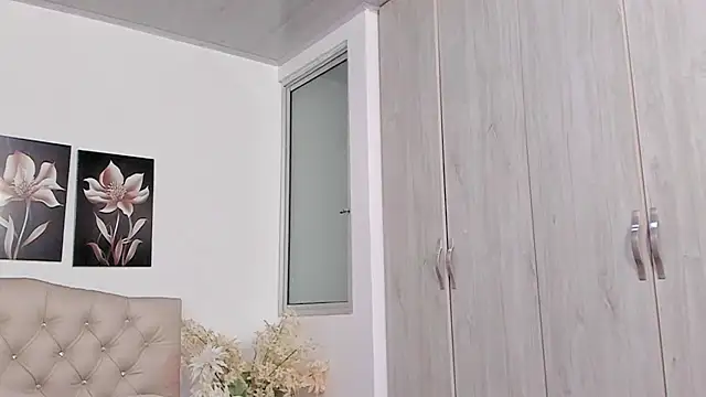 Chat XXX ao vivo de pinky_f00x