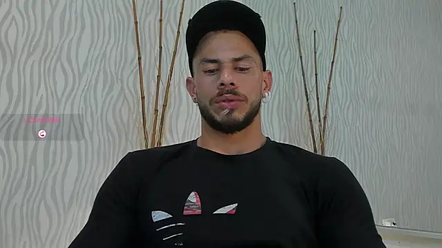 دردشة dylan_jacobx الجنسية المباشرة