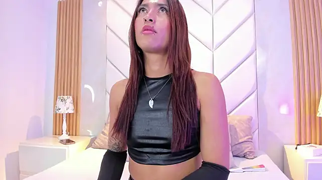 LohanNoughty's Live XXX Chat
