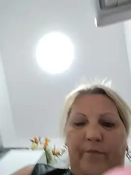 دردشة Divineblond الجنسية المباشرة