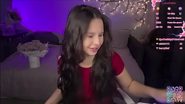 WeepyMoon's Live XXX Chat