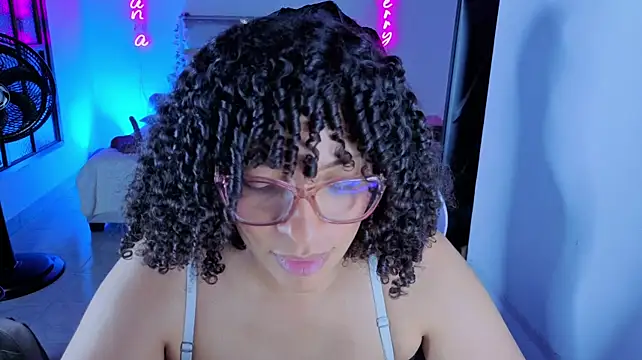 DannaBerry Chat XXX in diretta