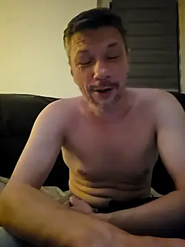 Chatroom XXX en direct de tomek84