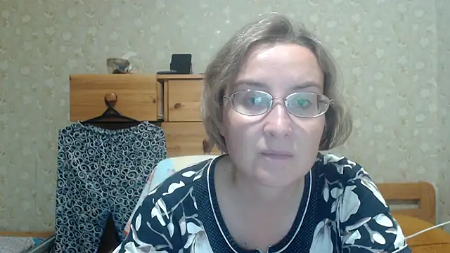Smart_Rose's Live XXX Chat