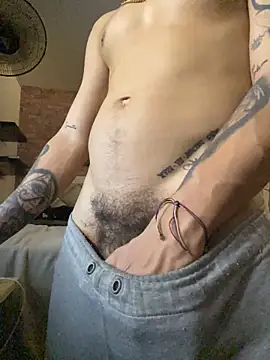 AlphaMasterXxx Live XXX-chat