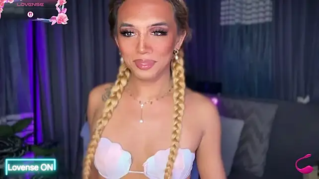 Islamorena143 Live XXX-Chat