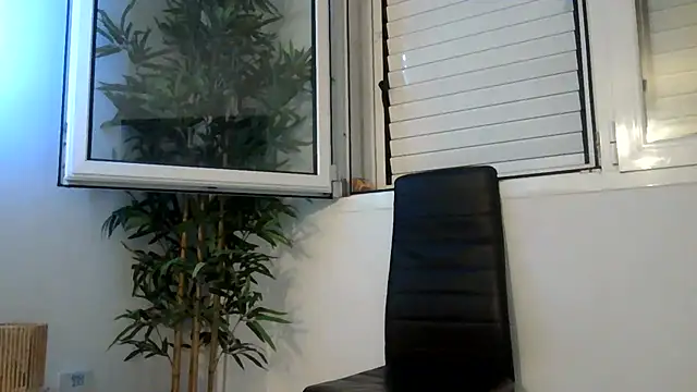 yanick931 Chat XXX live