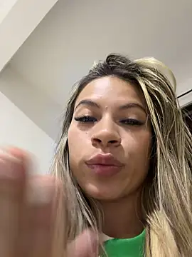 Chat XXX ao vivo de Mia_Rosee1