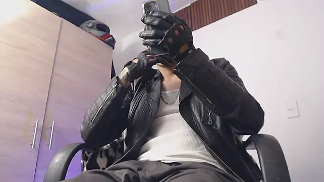 chomelo6 Live XXX-chat