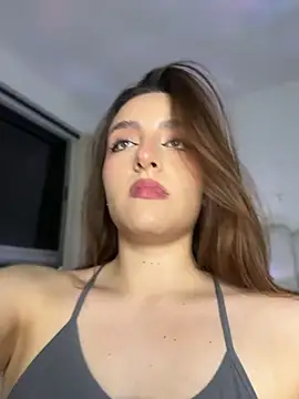 Czat XXX na żywo – Anavi_