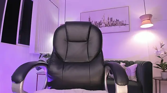 Chatroom XXX en direct de tiana_cruz