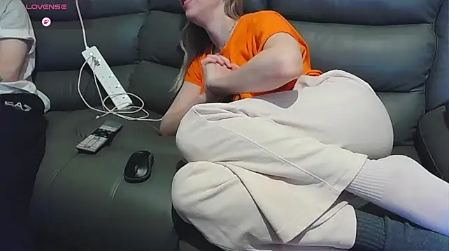 BlueandJen Live XXX-Chat