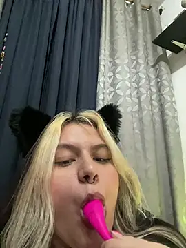 Chat XXX en directo de NaylaVelv04