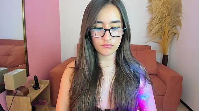 Chat +18 de Victoria_2433 ao vivo