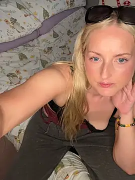 SexySophiex's Live XXX Chat
