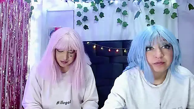 the_lesbian_game's Live XXX Chat
