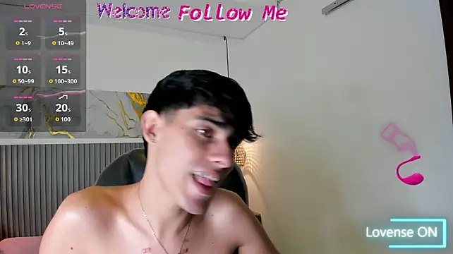 Show de Dyla_n18 na webcam