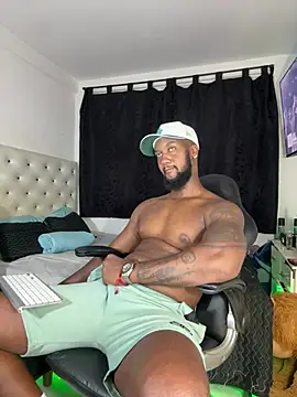 blackdrey18 Show in webcam