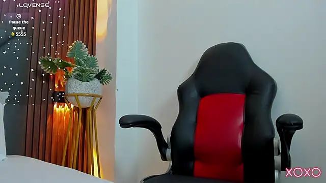linda_rios_'s Live XXX Chat