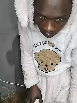 BigGamecharger Chat XXX live