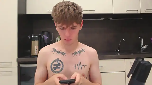 XXX chat uživo modela Fredd_Xanders