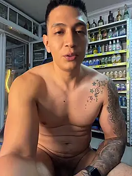 Chat XXX en directo de OliverWest04