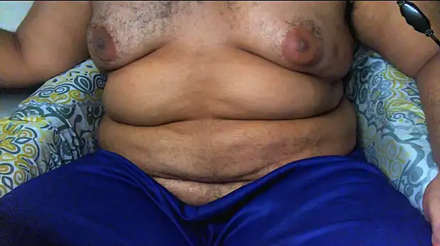chubbygamer26 Live XXX Chat