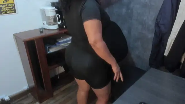 Natasha_Fox_Bms Adlı Modelin Canlı XXX Sohbeti