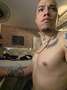 AlphaMasterXxx Chat XXX in diretta