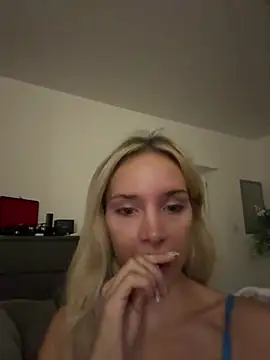دردشة Naughtyblondex الجنسية المباشرة
