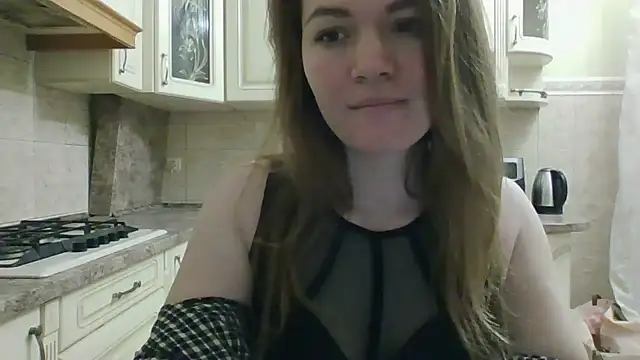 XXX chat uživo modela FionaXShine