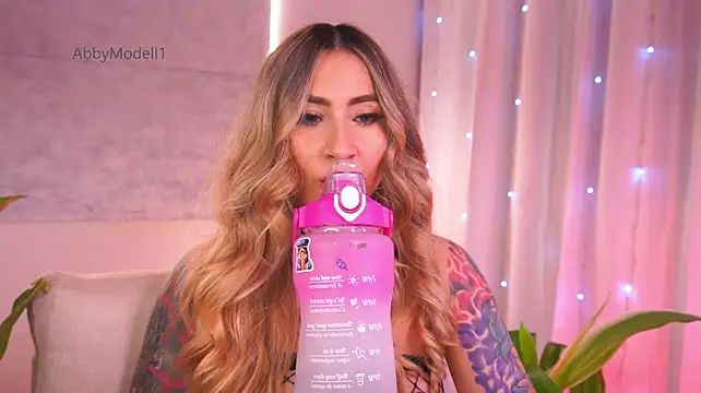 abbymodell1のライブXXXチャット