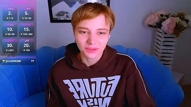 XXX chat uživo modela MirraBellanta