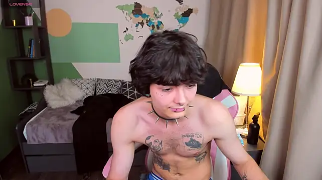 Chat XXX Live YoungHeartbroker