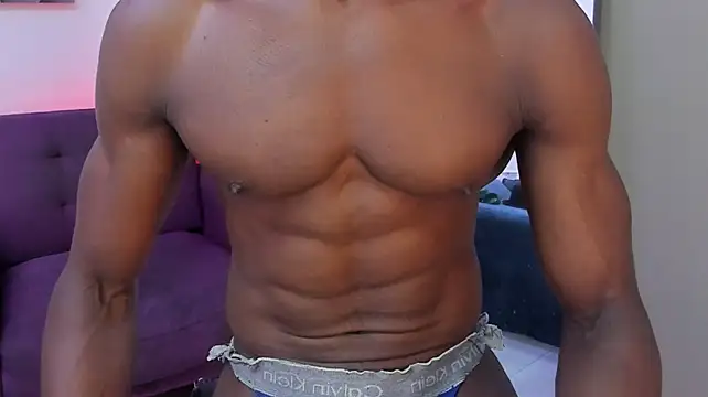 derek_raser's Live XXX Chat